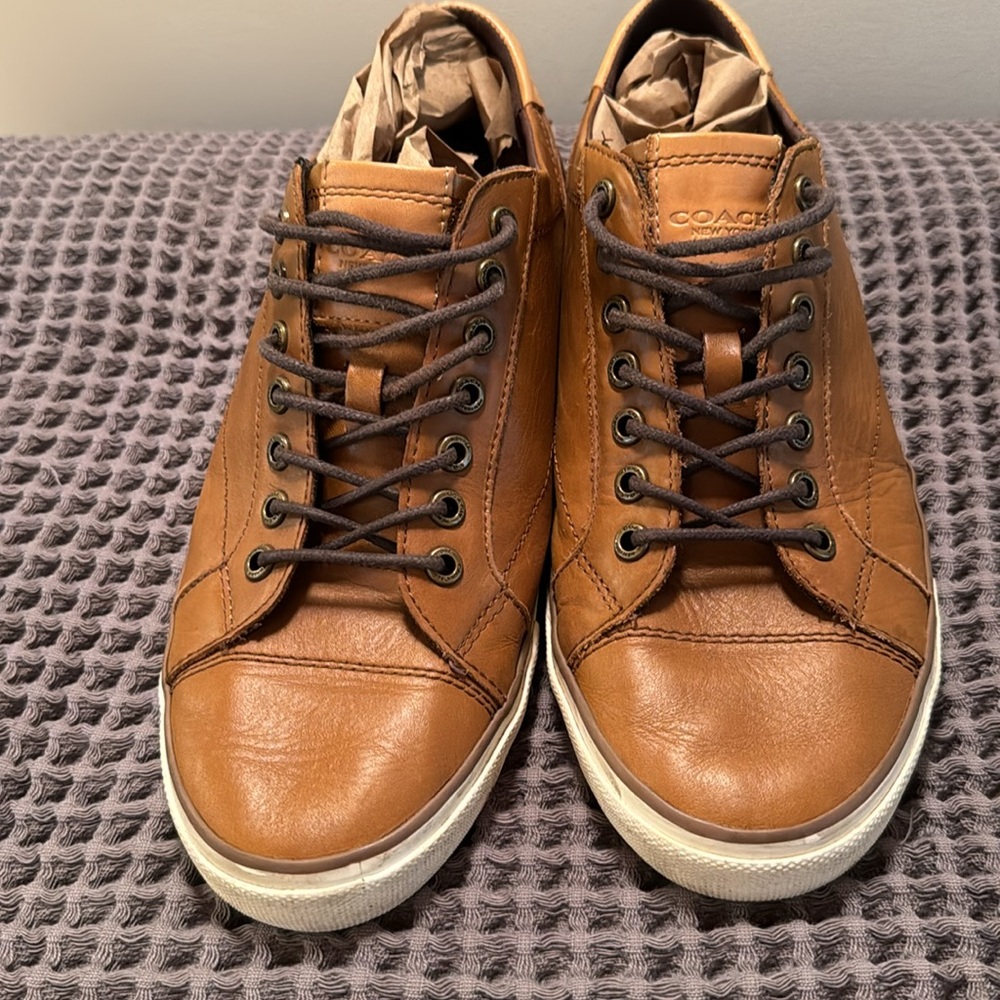 Coach Men's Tan Leather Sneakers - Picture 14 of 16